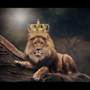 Meet your Posher, Simon